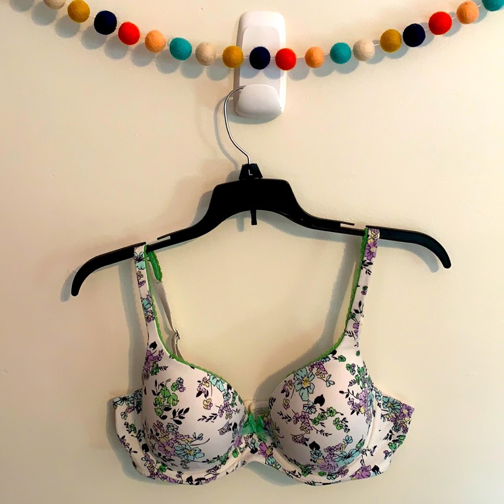 Body by VS Lined Demi Bra 36C Floral
